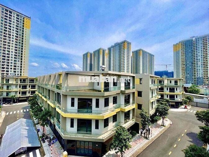 Nhà phố liền kề gần ga Metro sổ hồng liền tay chỉ 2ty1