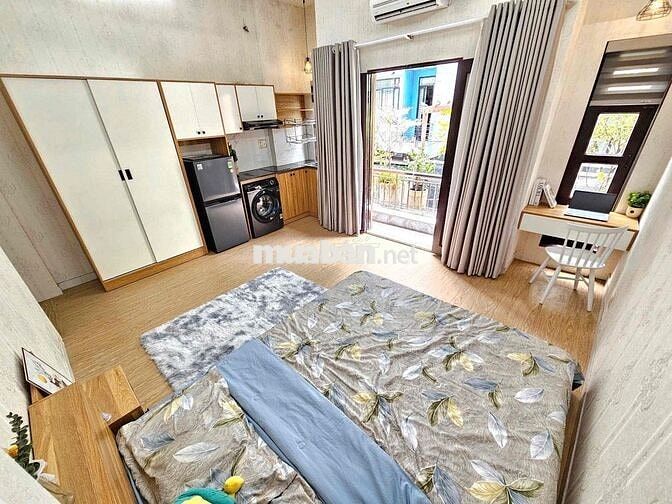 Studio 38m2 ban công , đầy đủ tiện nghi , bảo vệ an ninh