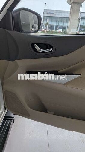 Navara EL 2019 đẹp xuất sắc, form 2020