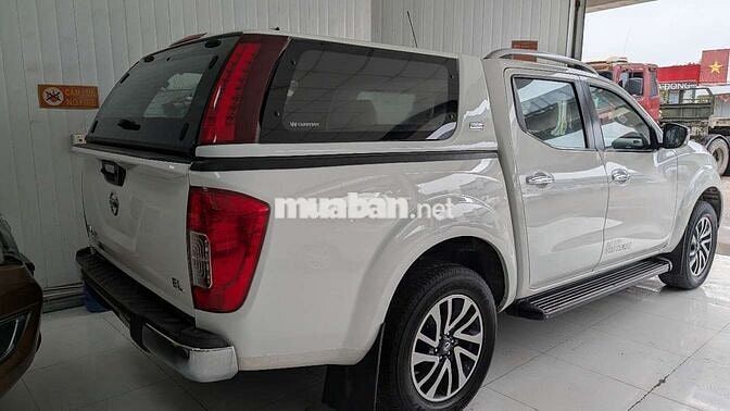 Navara EL 2019 đẹp xuất sắc, form 2020