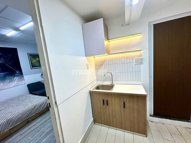 PHÒNG FULL NỘI THẤT Ở KHU PHAN XÍCH LONG, PHÚ NHUẬN