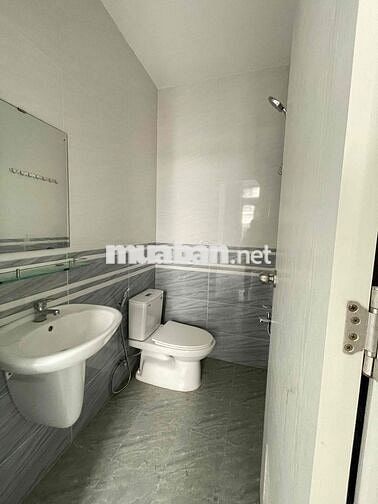 CHÍNH CHỦ CHO THUÊ NHÀ 2 TẦNG - 2 PN - NGAY TECCO LINH ĐÔNG - MỚI ĐẸP