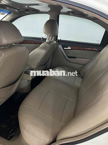 gentra 2006 cần bán có đỗi xe