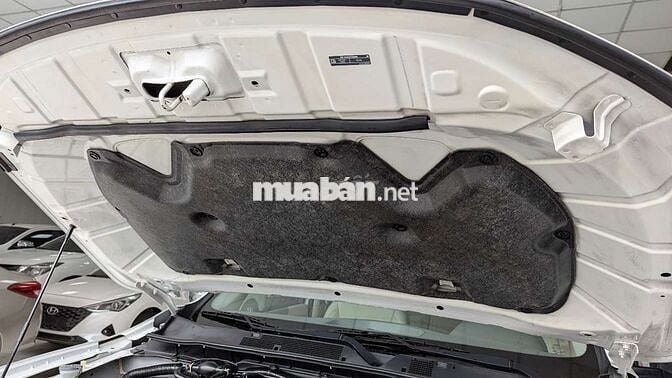 Navara EL 2019 đẹp xuất sắc, form 2020