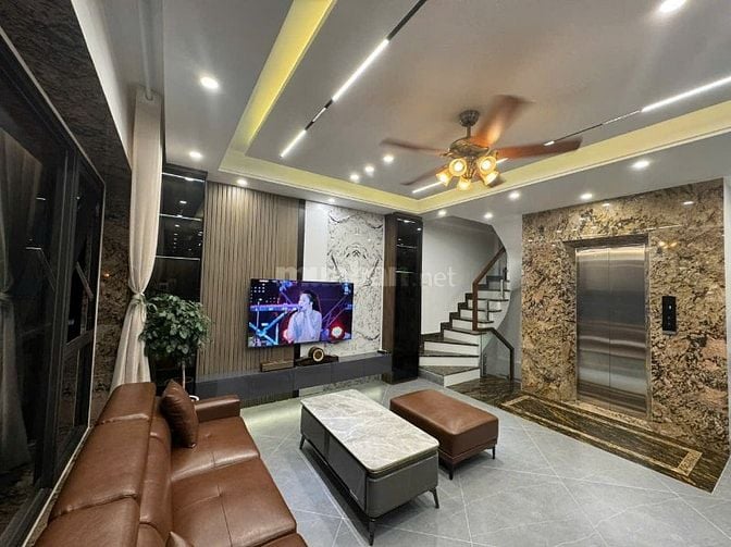 🔥VỊ TRÍ ĐẸP. BÁN HỘ CHỊ GÁI NHÀ ĐẸP. CÁCH AEON 300M