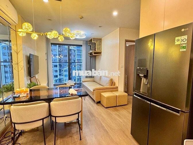 bán căn 2 ngủ 1 vệ sinh 55m2 tại Vinhomes Smart City