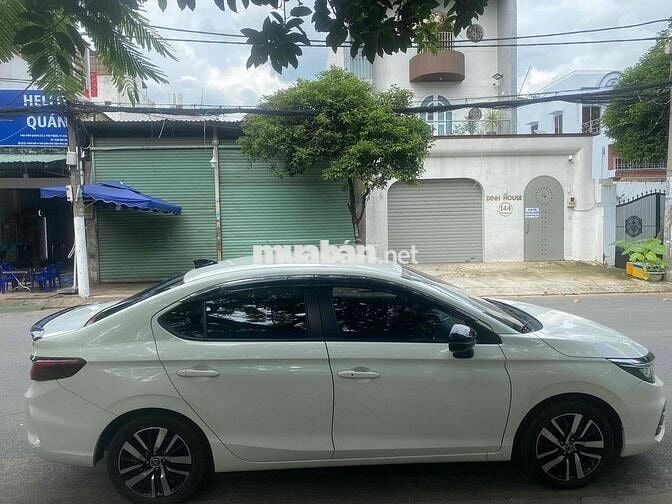 Honda City 2021 RS 1.5 AT - 32000 km