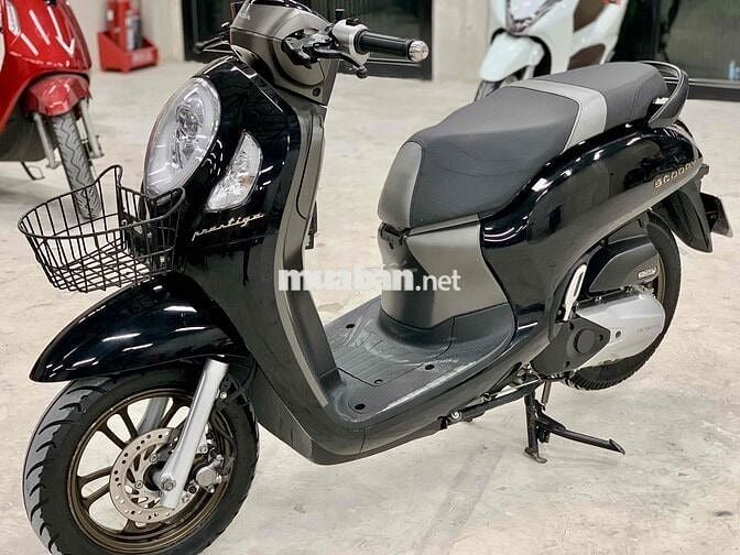Honda Scoopy 2022 chính chủ BSTP đen bóng đẹp zin