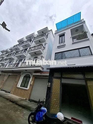 Nguyễn ảnh thủ và chợ ht 13 và các trường anh ngữ sát