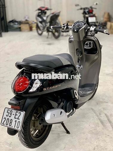 Honda Scoopy 2022 chính chủ BSTP đen bóng đẹp zin