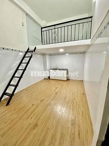 PHÒNG CHO THUÊ CÓ GÁC GIÁ RẺ GẦN CÔNG VIÊN LÀNG HOA GÒ VẤP