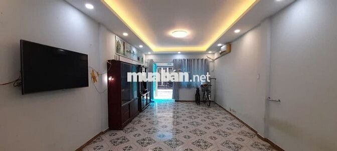 Cần bán nhà hẻm xe tải, kiên cố, đường Trường Chinh, an ninh. lịch sự.