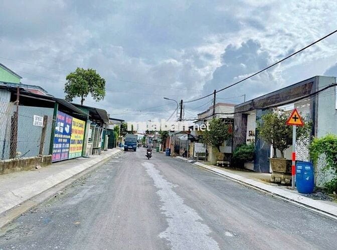 SIÊU PHẨM. LÔ ĐẤT 381m2 NGAY TRUNG TÂM THỊ TRẤN CỦ CHI CHỐT GIÁ 620tr