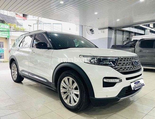 Explorer lướt chỉ 10.000km xe bán tại Hãng Ford