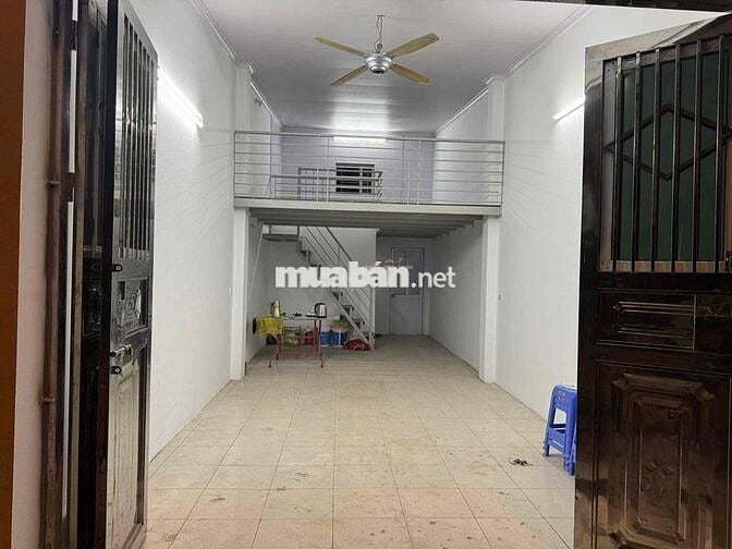 Nhà cấp 4 khu tái định cư Giang Biên