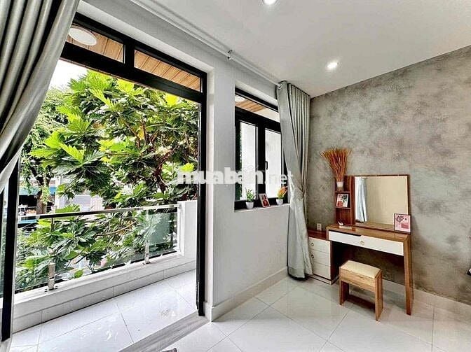 Căn Hộ Luxury Khai Trương Mới Toanh Ngay Mega Bình Phú_Có Thang Máy