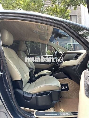 KIA RONDO 2.0 GATH,2020,7 chỗ,ĐÚNG 58000km,ZIN 95%