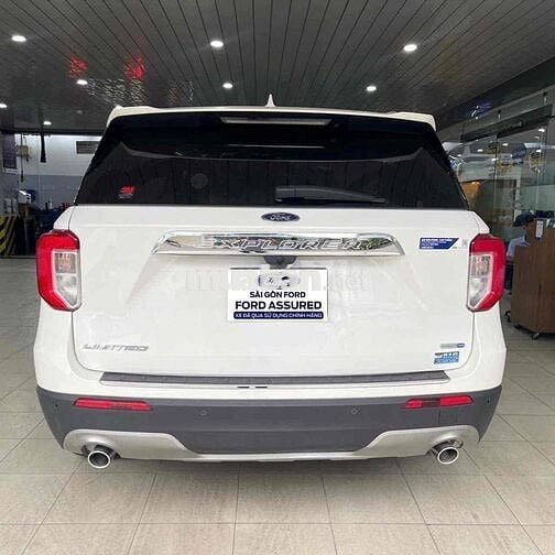 Explorer lướt chỉ 10.000km xe bán tại Hãng Ford