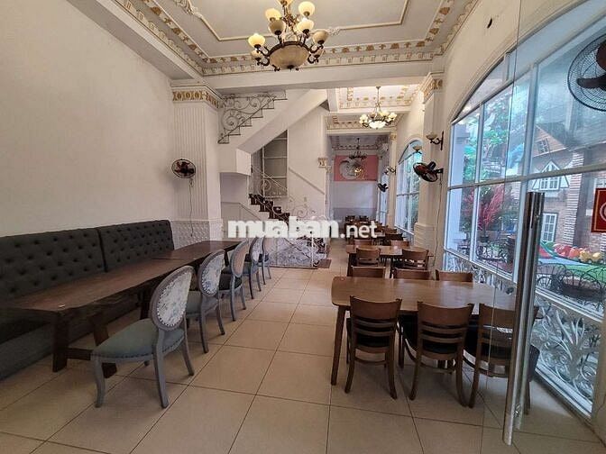 MB KD VITRI QUÁN CÀ PHÊ  KẾT HỢP VP CÔNG TY 3LẦU TRỐNG SUỐT GIÁPGÒ VẤP