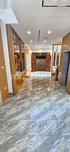 Bán Nhà Phố Trần Khát Chân quận Hai Bà Trưng 55m 5 Tầng Mặt Tiền 5.1m 