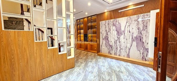 Bán Nhà Phố Trần Khát Chân quận Hai Bà Trưng 55m 5 Tầng Mặt Tiền 5.1m 