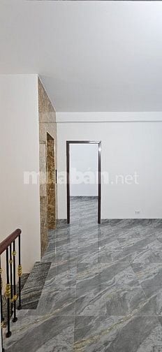 Bán Nhà Phố Trần Khát Chân quận Hai Bà Trưng 55m 5 Tầng Mặt Tiền 5.1m 