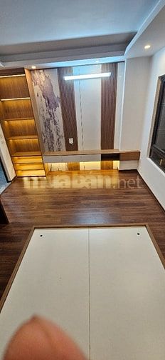 Bán Nhà Phố Trần Khát Chân quận Hai Bà Trưng 55m 5 Tầng Mặt Tiền 5.1m 