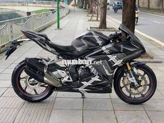 Honda CBR 250RR Nguyên bản, mới leng keng pkl moto