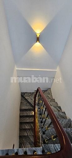 Bán Nhà Phố Trần Khát Chân quận Hai Bà Trưng 55m 5 Tầng Mặt Tiền 5.1m 