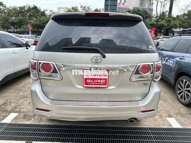 Toyota Fortuner 2016 2.7V 4X2 AT - 7c tự động đẹp
