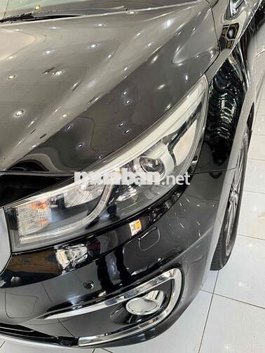 Kia Sedona 2018 2.2 DATH - 90000 km