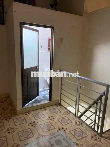 Nhà nguyên căn chính chủ cho thuê