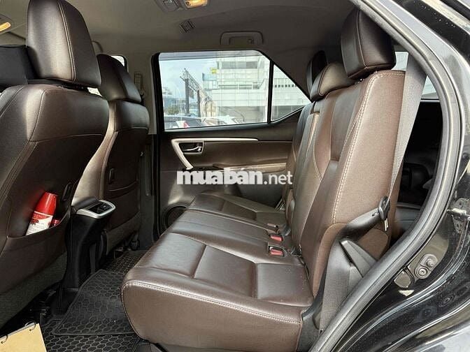 Toyota Fortuner 2018 Máy Xăng - 1 Cầu Xe Tại Hãng