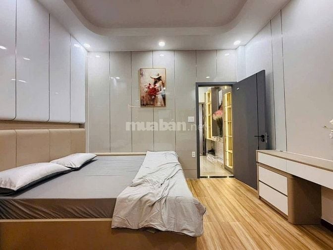 Bán gấp nhà hẻm 6m Tô Hiến Thành - Đang sẳn HĐ thuê 7tr - Giá chỉ 2tỷ7