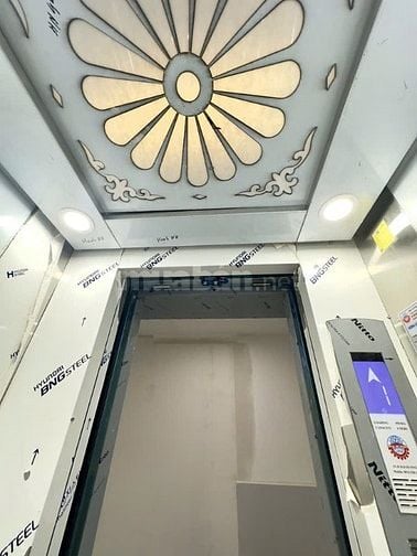 Cc bán CCMN siêu hiếm Ngọc Hồi, 98m X 8 tầng, 15 tỷ 