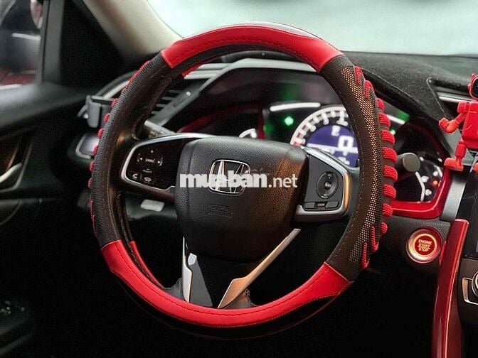 Honda Civic 2018 1.8 E - 67000 km