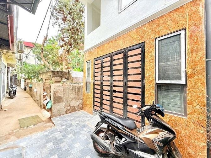 Cc bán CCMN siêu hiếm Ngọc Hồi, 98m X 8 tầng, 15 tỷ 