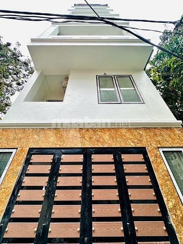 Cc bán CCMN siêu hiếm Ngọc Hồi, 98m X 8 tầng, 15 tỷ 