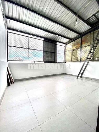 NHÀ ĐẸP QUẬN 12 HẺM 6M XE HƠI SÁT MẶT TIỀN LÊ VĂN KHƯƠNG GIÁ SIÊU RẺ