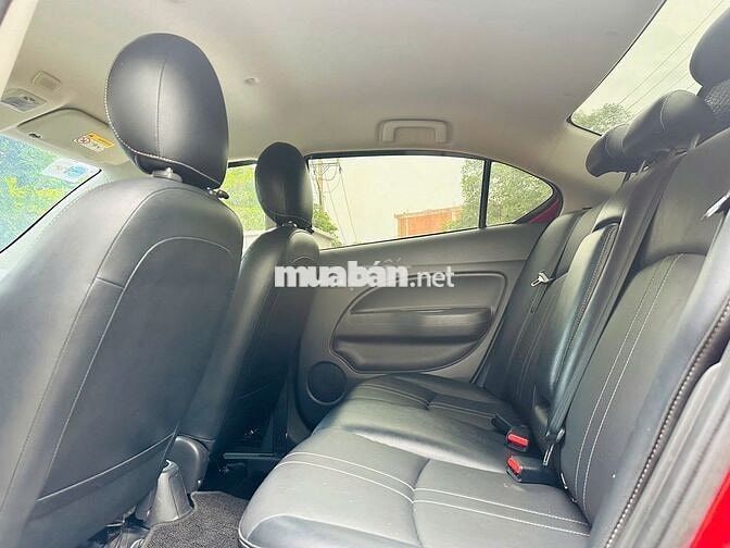 Cần bán nhanh Attrage đỏ CVT, odo 33.000km sx 2023