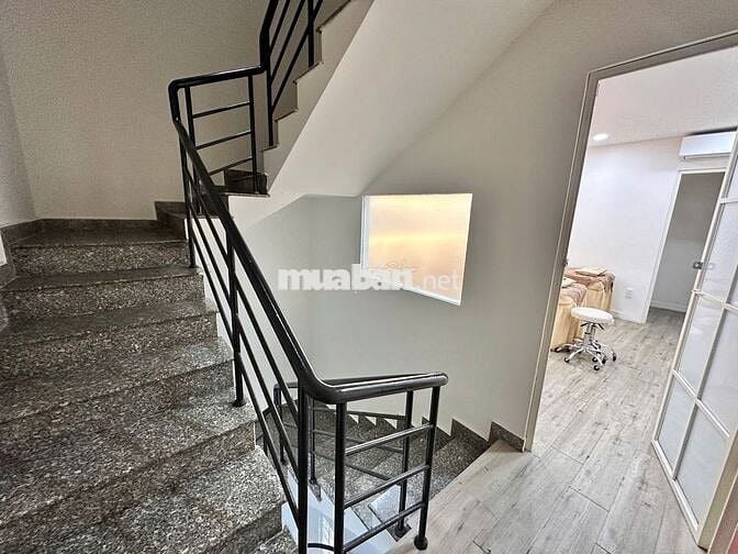 CHO THUÊ NHÀ NGUYÊN CĂN TẠI TRUNG TÂM QUẬN 1 - NGUYỄN ĐÌNH CHIỂU