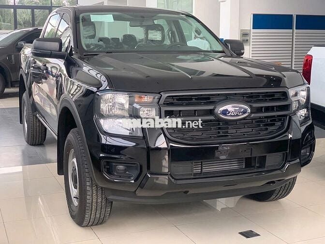 Ford Ranger 4x4 MT 4x4 AT xe sẵn đủ màu giao ngay