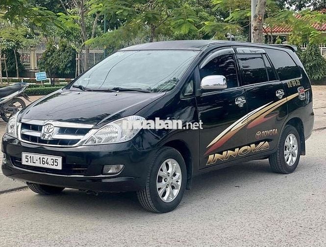 Toyota Innova 2006 bản G zin chuẩn xe gia đình