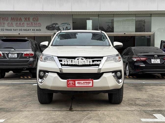 Fortuner 2018 - Xăng - 1 Cầu Cực đẹp - Xe Tại Hãng