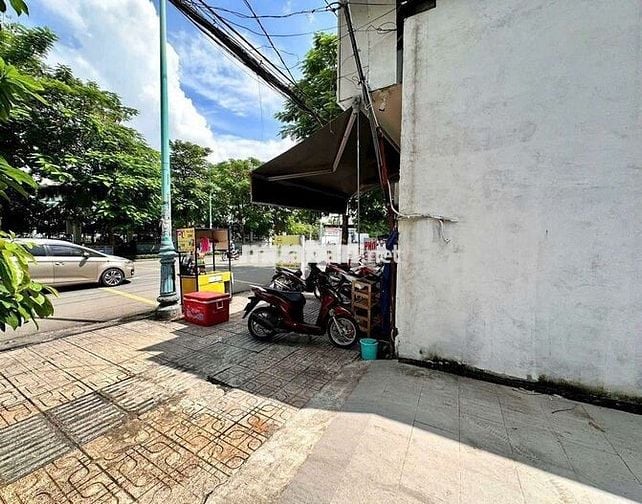 Cho thuê MB MT Chu Văn An Bình Thạnh –4.5x25m, có phòng ở lại–giá 25tr