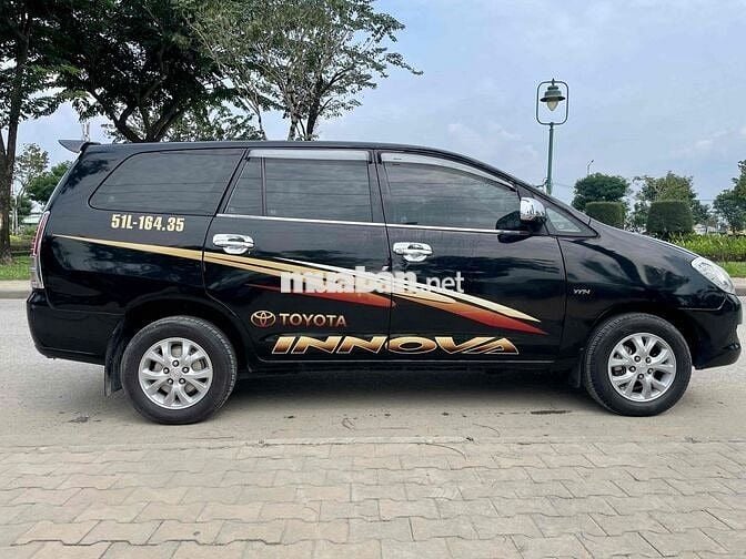 Toyota Innova 2006 bản G zin chuẩn xe gia đình