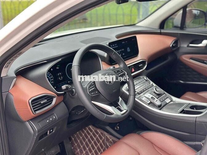 Hyundai Santa Fe 2023 Cao cấp 2.5L HTRAC