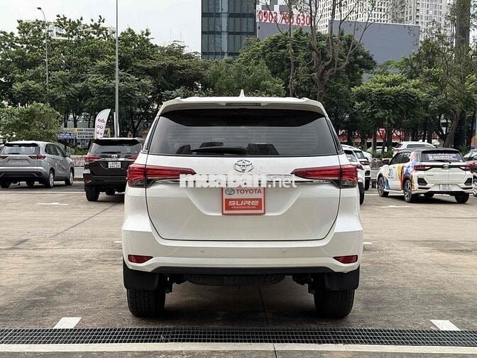 Fortuner 2018 - Xăng - 1 Cầu Cực đẹp - Xe Tại Hãng