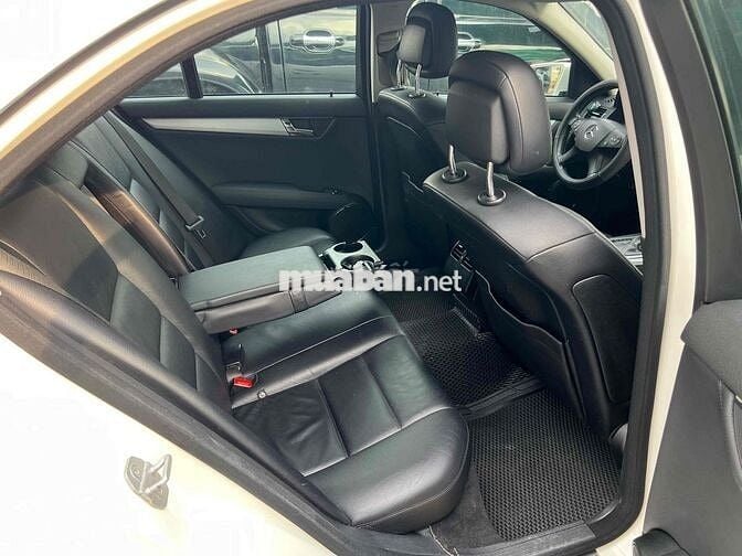 Mercedes-Benz C200 2010 Trắng