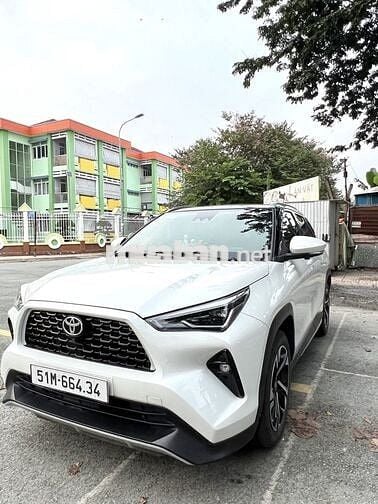 Toyota Corolla Cross Trắng, đen